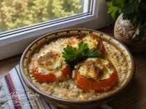 🍅 Запечени пълнени домати с яйца, сирене и кашкавал